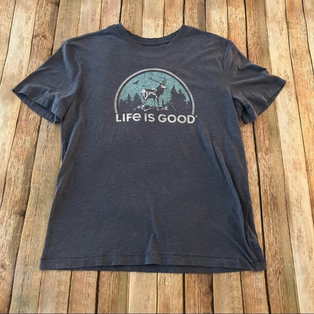 Life is good mens short sleeve Crewneck graphic tee shirt | size small